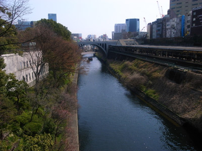 [IMAGE]御茶ノ水駅